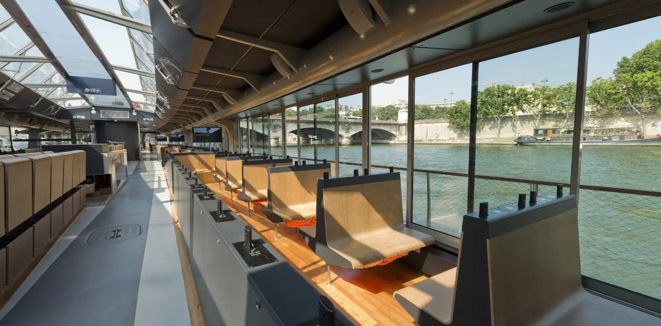1 Hour Seine River Cruise From The Eiffel Tower By Bateaux Parisiens